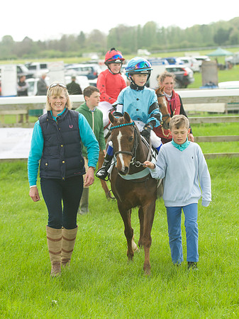 Pony Race - 1   34