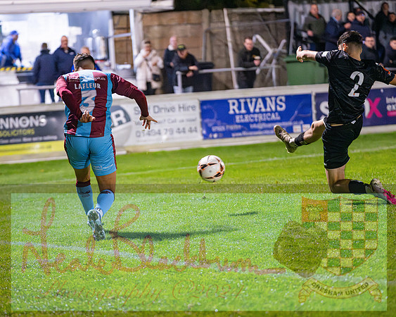 Chesham Utd 3 v 1 Chippenham Town (166 of 416)