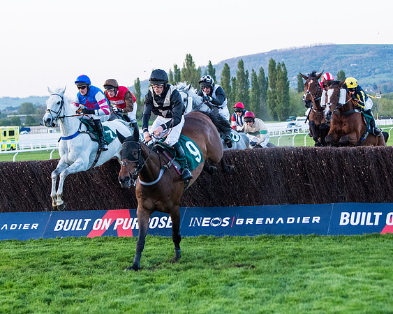 Race 7 - Glos Hussars  (120 of 245)