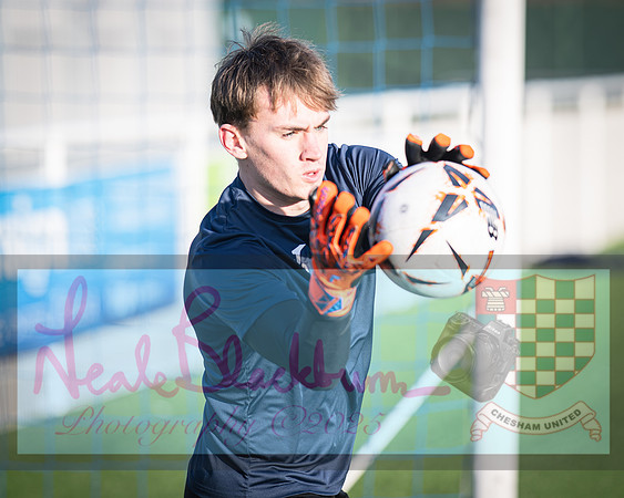 Aveley 1 Chesham utd 1 (8 of 322)