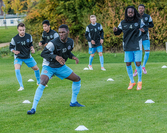 AFC Oaklands v Bengeo Trinity - Warm Up (64 of 109)