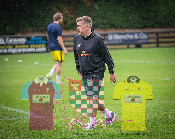 Royston Town 2 v 2 Chesham United (10 of 341)