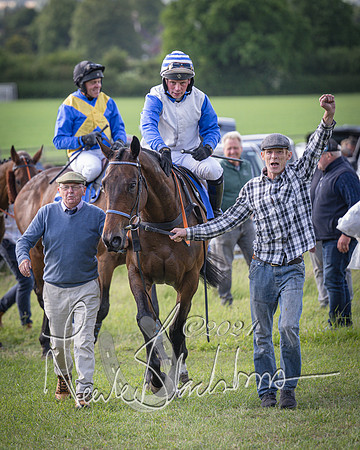 Race 6 - Thorn Plant Hire Maiden Race (114 of 129)