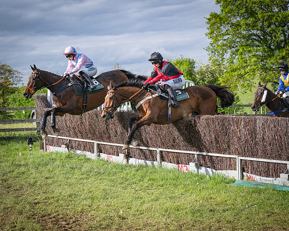 Race 7 - Walnut Hill PPORA club members maiden (16 of 104)