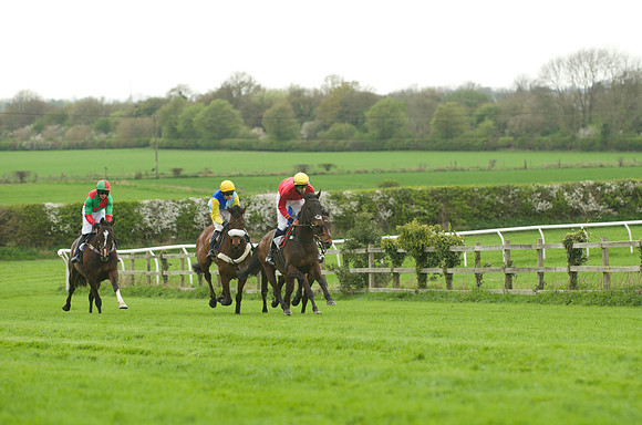 Kimblewick Hunts Point to Point at Kingston Blount Racecourse on Saturday 12th April 2014 Race 1 Confined Hunts Race.
