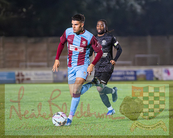 Chesham Utd 3 v 1 Chippenham Town (163 of 416)