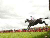 Kimblewick at Kimble Confined Hunts Race