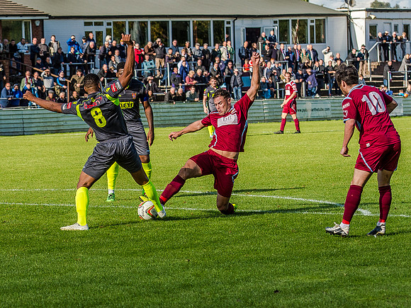 Chesham Utd 2 Staines Town 0 (15 of 79)
