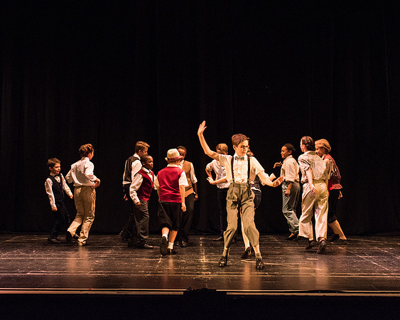 Singing in th Rain -  Thursday - Act 1  (47 of 360)