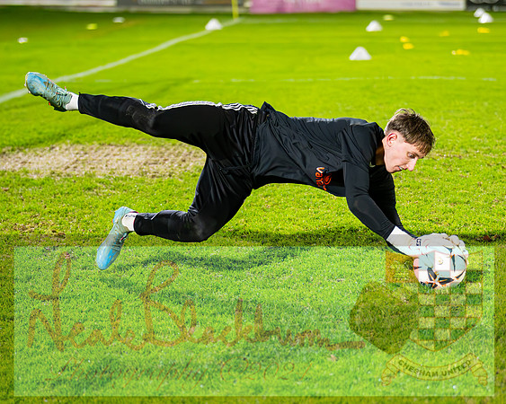 Chesham Utd 2 Salisbury 3 (17 of 379)