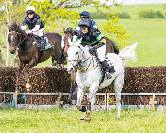 Race 5  - Novice riders (90 of 188)