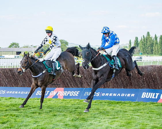 Race 1 - The open Hunter chase  (54 of 95)