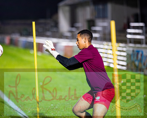 Chesham Utd 4 Bishops Cleeve 0 (28 of 405)