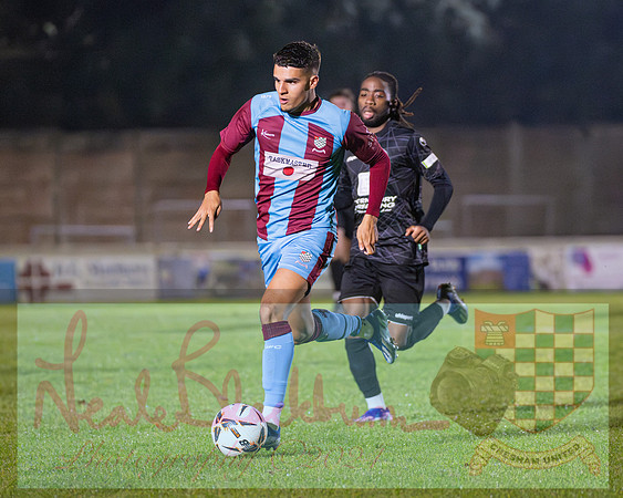 Chesham Utd 3 v 1 Chippenham Town (162 of 416)