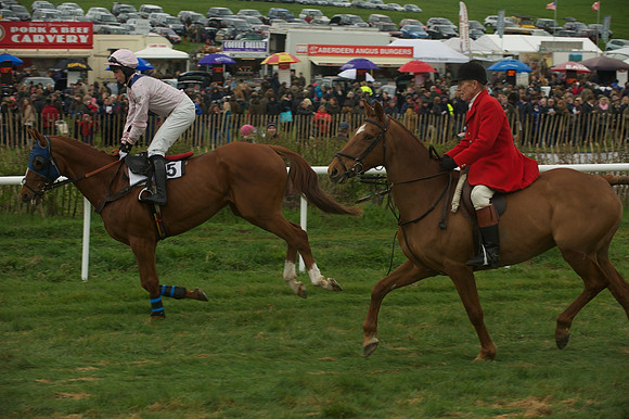 Race 2 - Confined 16