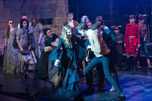 Friday - Act 2 -  (56 of 228).jpg