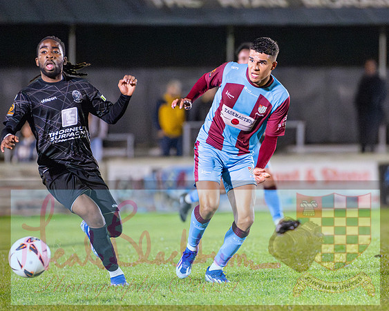 Chesham Utd 3 v 1 Chippenham Town (218 of 416)