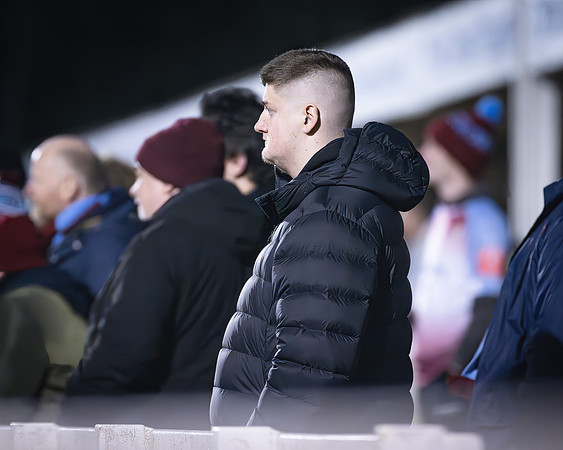 Farnborough 2 Chesham Utd 1 (76 of 368)