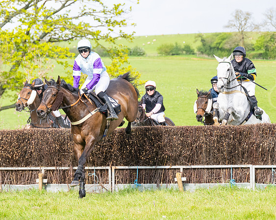 Race 5  - Novice riders (85 of 188)