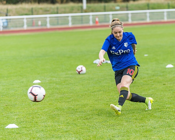 Enfield Town 1 Watford 4  (38 of 223)