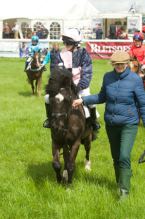 Pony Race - 1   17