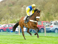 Kimblewick Hunts Point to Point at Kingston Blount Racecourse on Saturday 12th April 2014 Race 1 Confined Hunts Race.