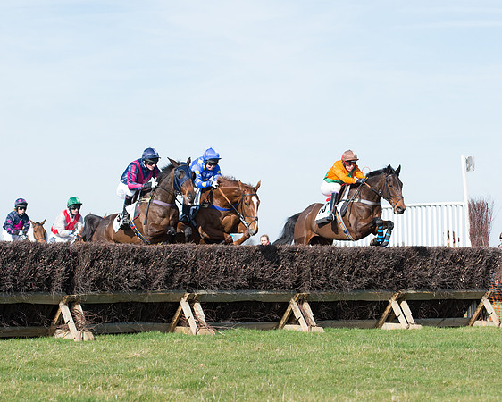 Race 2 - Open Maiden Div 2 (56 of 124).jpg