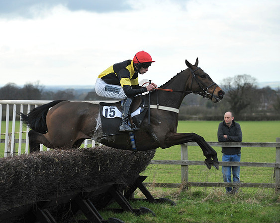 TVRC - Young Hose Maiden - Div 1