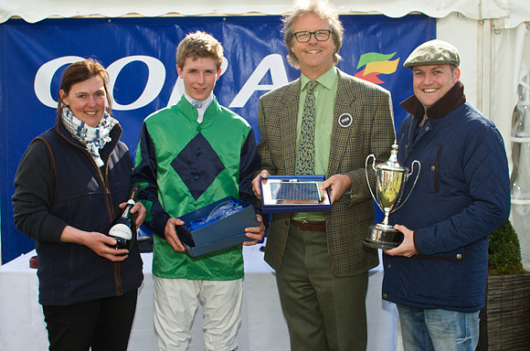 Kimblewick at Kimble Restricted Race