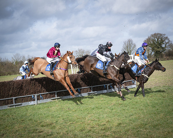 Race 3 - The Maiden Conditions (77 of 214)